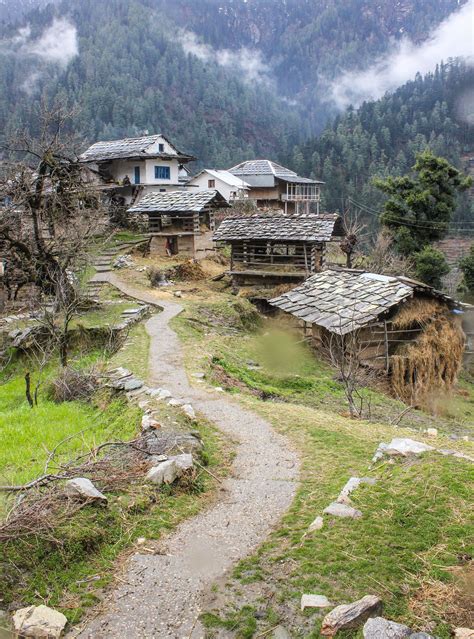 Kuthachal Village Gushaini Himachal Pradesh In 2020 India Travel