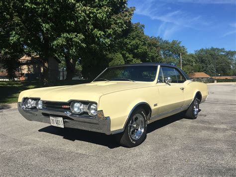 1967 Oldsmobile 442 Holiday Coupe Sold At Hemmings Auctions Online
