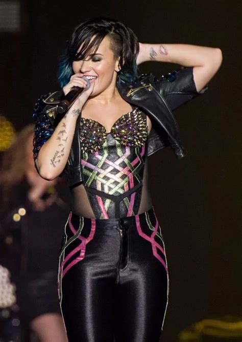 Demi Lovato Rocks A Skin Tight Costume During A Steamy Performance In Birmingham Mirror Online