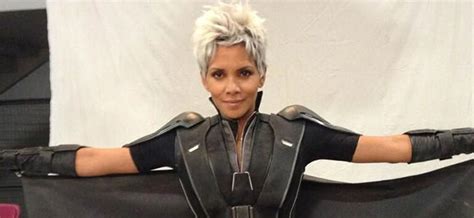 Movies Halle Berry Shows Off Her Storm Costume For Days Of Future Past
