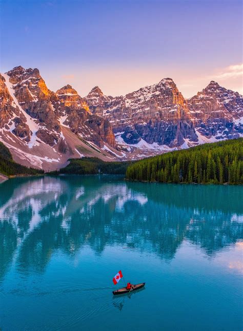 20 Helpful Moraine Lake Tips To Know Before Visiting