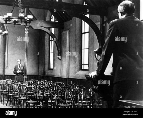 Original Film Title: THE MAN WHO KNEW TOO MUCH. English Title: THE MAN