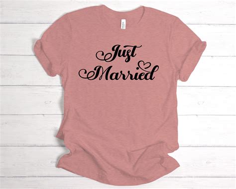 Just Married Shirts Honeymoon Shirts For Couples Honeymoon Etsy