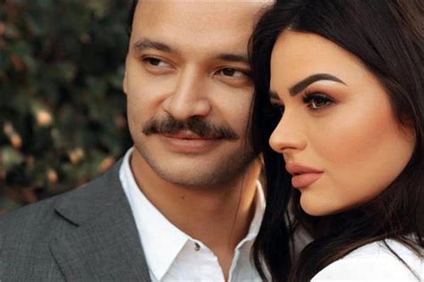 وتم عقد قران الثنائي أحمد خالد صالح وهنادي مهنا في يوم 7 أكتوبر الماضي. تعرف على فارق السن بين أحمد خالد صالح وهنادي مهنى | بوابة ...