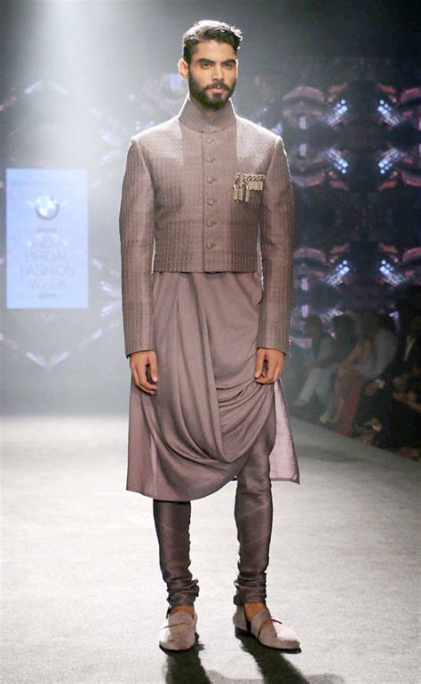 Spykar, a popular casual clothing brand, has made to the list of top ten apparel brands justifiably. Groom's Guide on What to Wear for a Mehendi! (We Got Your ...