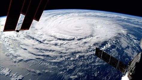 Photos Dramatic Images Of Record Hurricane Activity In Pacific Ocean