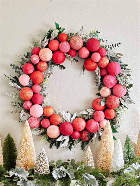 54 Diy Ideas For Christmas Wreaths To Fit Every Holiday Style