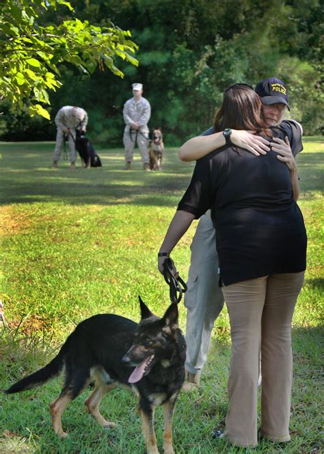 Dvids Images Military Working Dog Bids Marine Corps Farewell Image