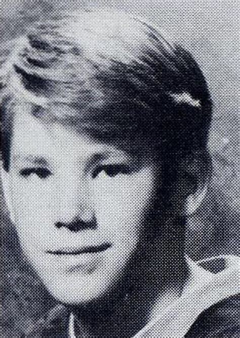 Ryanreynolds Yearbookpicture Young Celebrities Ryan Reynolds