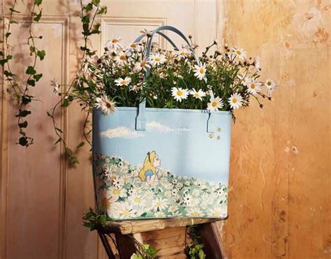 Our flagship store in piccadilly and outlets are unable to accept online. Disney x Cath Kidston | Buyandship Malaysia