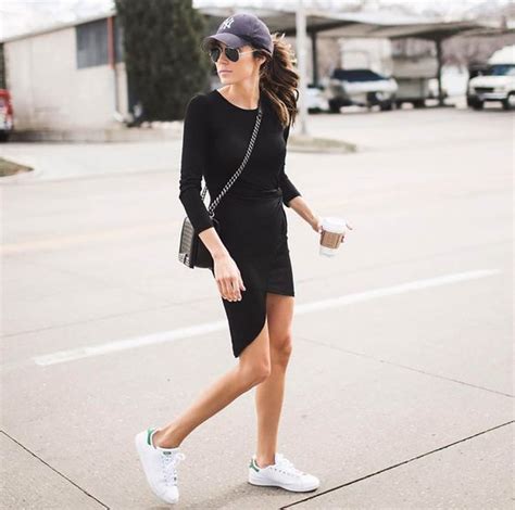 17 Casual Dresses You Can Wear With Sneakers