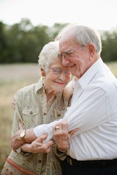 Sign In Growing Old Together Old Couples Couples In Love