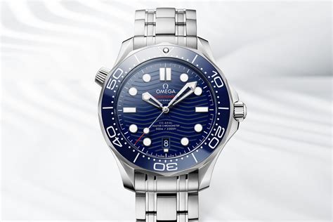 Omega 300 ราคา Omega Seamaster Diver 300m 007 Edition นาฬิกาประจำกาย