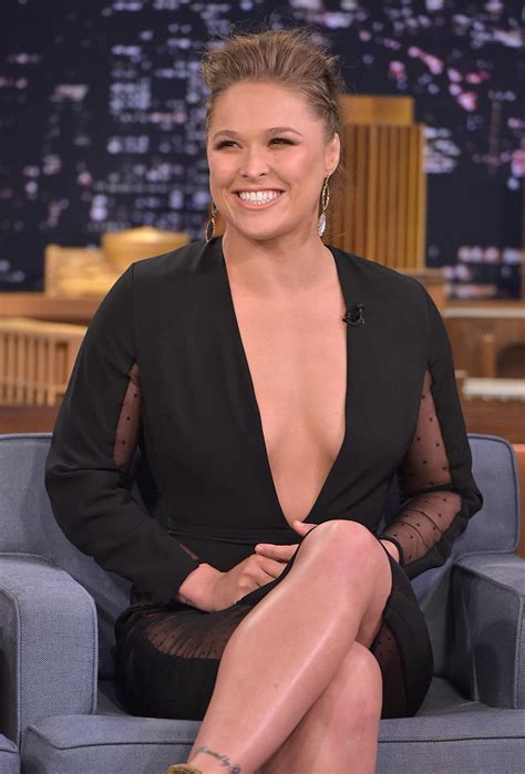 Ronda Rousey S Latest Racy Sports Illustrated Turns Heads She S