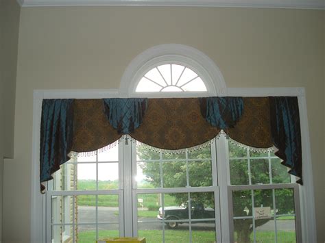 Swags And Jabots Drapes By Stephanie