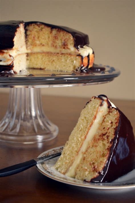 How many does a recipe make? How to Make Boston Cream Pie | Step-by-Step
