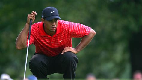 Tiger Woods’ Nike Contract 5 Fast Facts You Need To Know