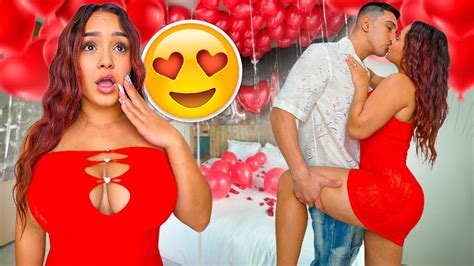 Surprising My Girlfriend For Valentines She Cried Youtube