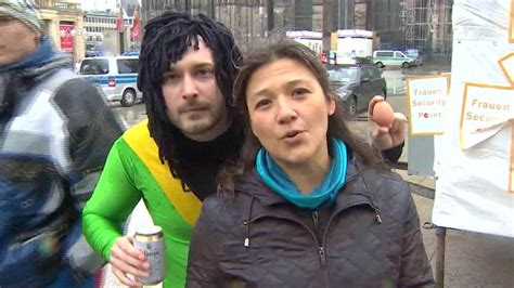 In Cologne Reporter Groped While Covering Carnival On Live Television
