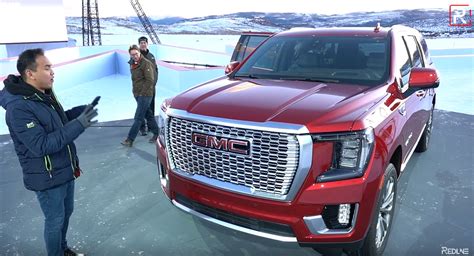 First Look 2021 Gmc Yukon Is A Luxurious Suv With A Massive Cabin