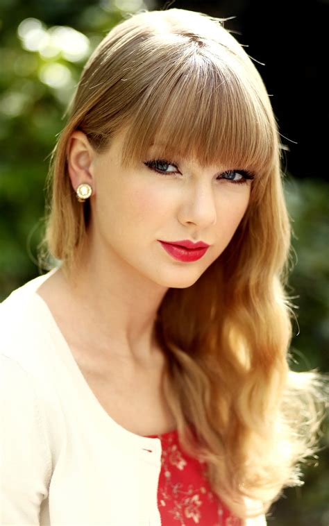 Taylor Swift Most Beautiful Photo