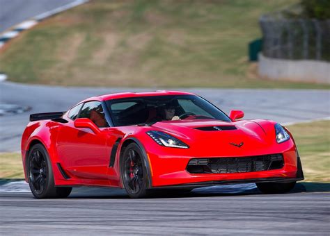 First Production 2015 Corvette Z06 Auctioned For Charity Autoevolution