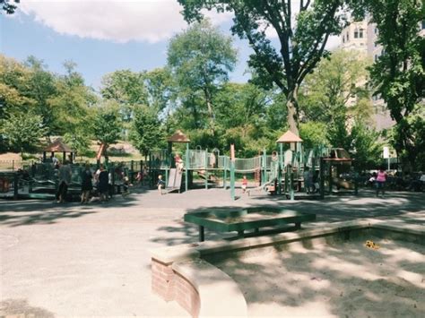Unofficial Guide To Central Park Playgrounds Bambini Travel