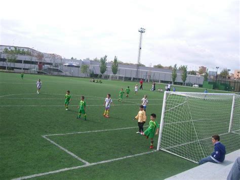 El saladillo) (huelva) forus jerez (cadiz) forus baltavida (la palma) forus lugo (lugo) forus málaga guadalhorce (malaga) forus málaga el torcal (malaga) forus málaga trinidad (malaga) forus murcia (c.d. Centro Deportivo El Saladillo - Huelva | PistaEnJuego