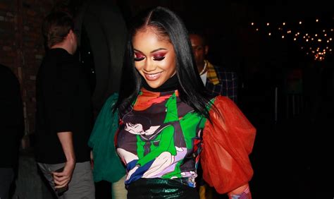 Famous people born in 1993 including ariana grande, ksi, savannah labrant, zayn malik, niall horan and many more. Beautiful Rapper Saweetie Has A 'Wardrobe Malfunction ...