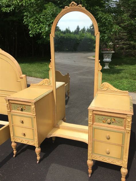 Early 20th century, antique vanity or entry console, oscillating beveled mirror, art nouveau, in walnut and burl this stylish vanity table with mirror is the perfect addition to your contemporary style bedroom decor. Details about Antique Sligh Company 2 Twin Beds with Wood ...