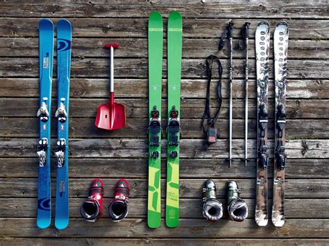 Ultimate Skiing Checklist For Beginners 10 Essential Items To Pack