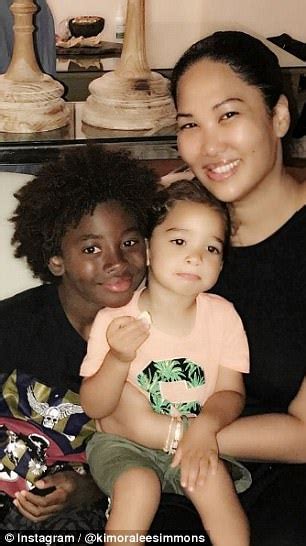 Kimora Lee Simmons Asks For 270736 From Sons Account Daily Mail