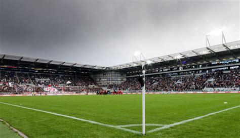 Es wies zur vorstadt st. Millerntor-Stadion :: zerozero.pt