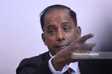 Kadar caruman bulanan yang dinyatakan ini hendaklah terpakai bagi pekerja yang berikut sehingga pekerja itu mencapai umur enam puluh tahun Majikan wajib carum PERKESO pekerja asing mulai 1 Jan 2019