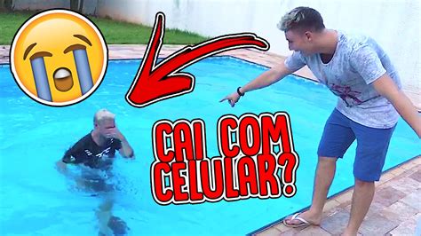 Desafio da piscina com as minhas amigas. DESAFIO ÉPICO DA PISCINA !!! ( CAI COM CELULAR?) - YouTube
