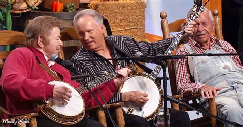 Yeehaw Roy Clark And Buck Trent Reunite For A Ruckus ‘dueling Banjos