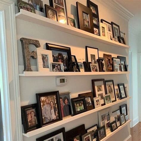 30 Picture Frame With Shelf