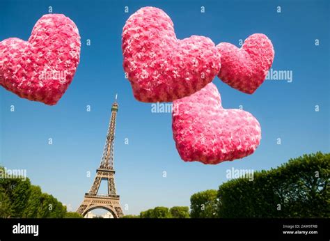 Eiffel Love Hearts Hi Res Stock Photography And Images Alamy