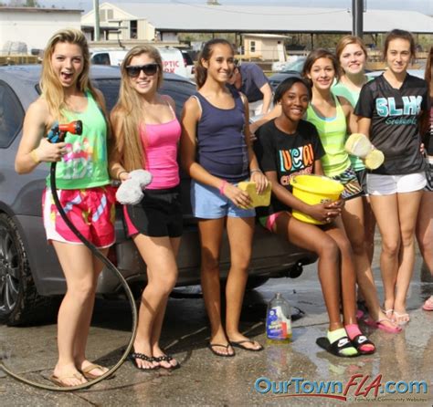 Carwash By Sunlake High School Cheerleaders For Tourney Trip