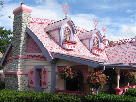 Minnie Mouse House Background Carrotapp
