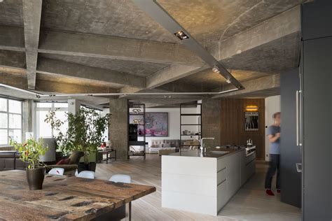 Concrete Charisma Stunningly Refurbished Modern Industrial London Loft