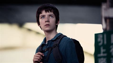 Asa Butterfield Is A Teen Math Prodigy In Exclusive Clip From 'A