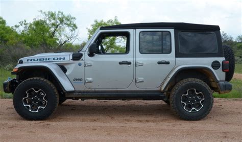 wrangler rubicon xe  drive  electric meets trail rated