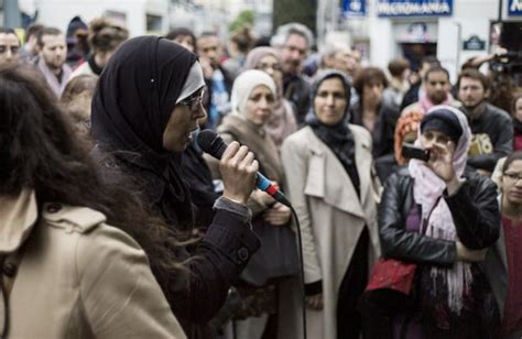 french firms told they can ban staff from wearing muslim headscarves at work the local