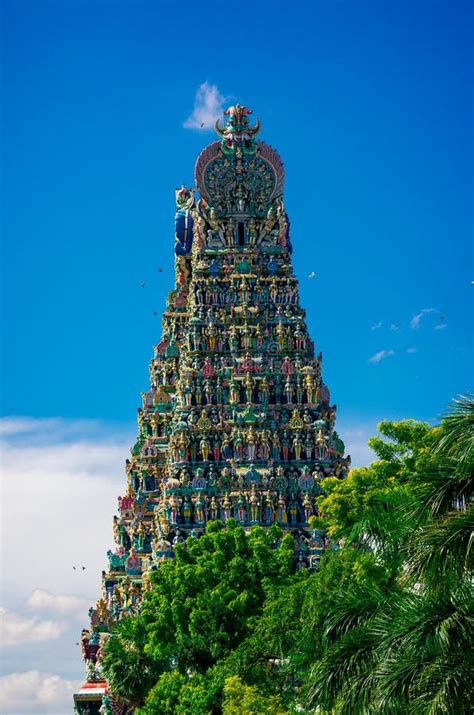 Meenakshi Hindu Temple In Madurai Tamil Nadu South India Sculptures