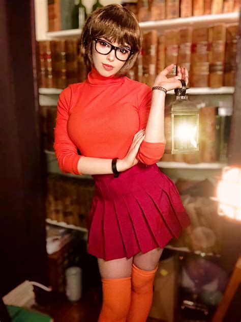 Self Jinkies New Velma From Scooby Doo Cosplay By Heyitsxen Rcosplay