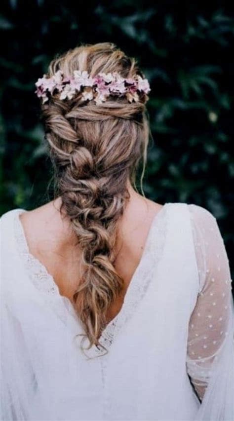 You will keep your here we will give you an example of hairstyle for short hair wedding for girls, with a few details will. 50 Best Wedding Hairstyles For Girls 2020 Images+VIDEO
