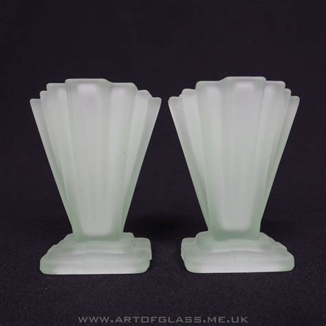 Bagley Pair Of 4 Tall Grantham Art Deco 1930s Vintage Green Glass Vases