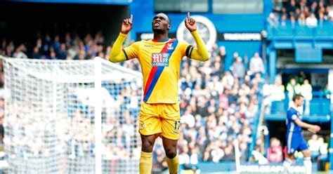 Transferts, salaire, palmares, statistiques en club et en sélection nationale. Christian Benteke Crystal Palace - Planet Football