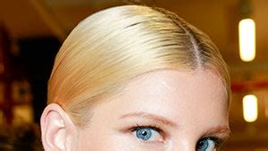 Read on as lovetoknow hair provides you with an explanation regarding this awkward phenomenon. Is Your Blonde Hair Turning Green? Here's How to Prevent ...